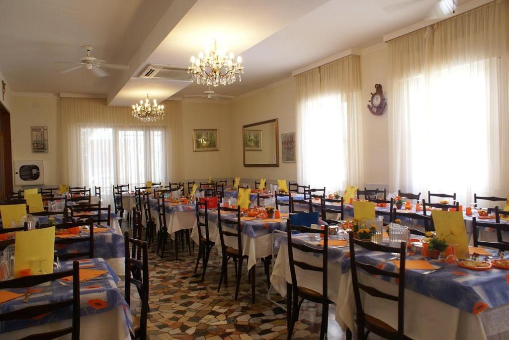Hotel Maria Piera Rimini Exteriér fotografie